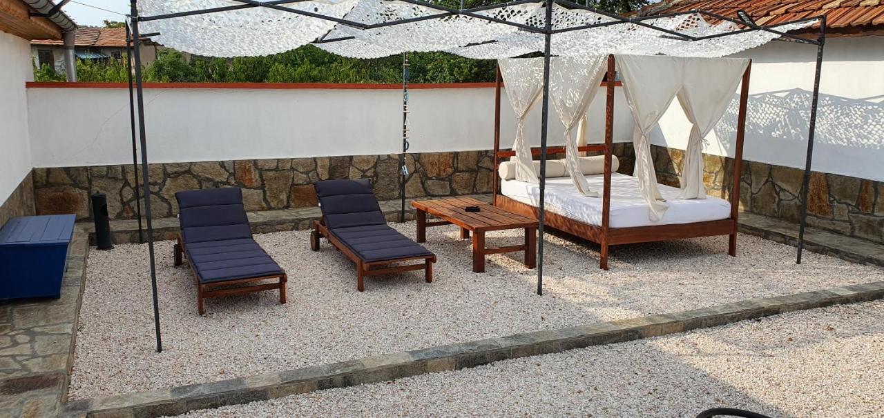 Guest House Eolea Biser 外观 照片