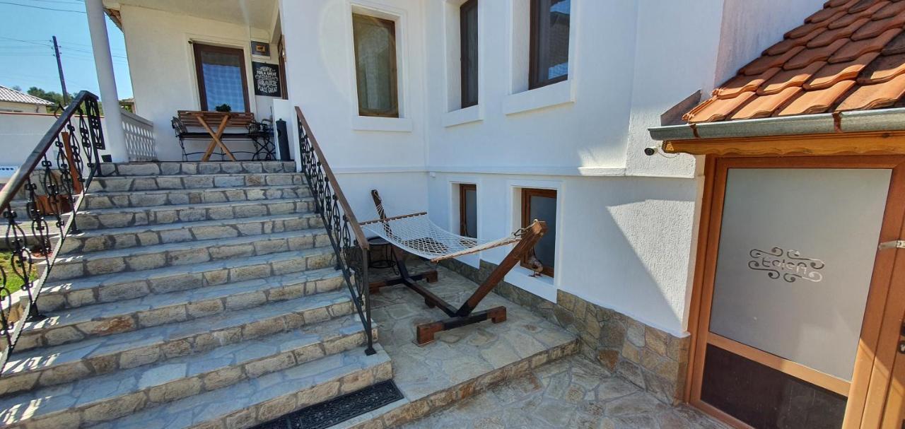 Guest House Eolea Biser 外观 照片